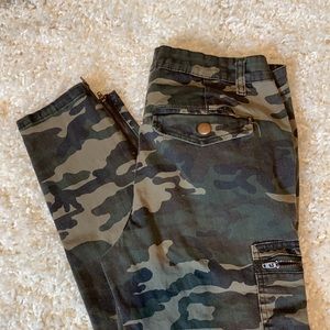 Moto Cargo Skinny Jeans | Camo Sz 28